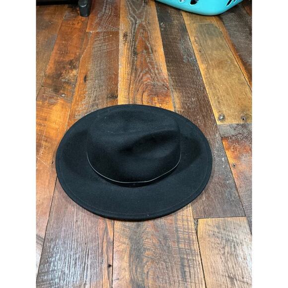 Free People Black Wool Hat - Picture 5 of 8